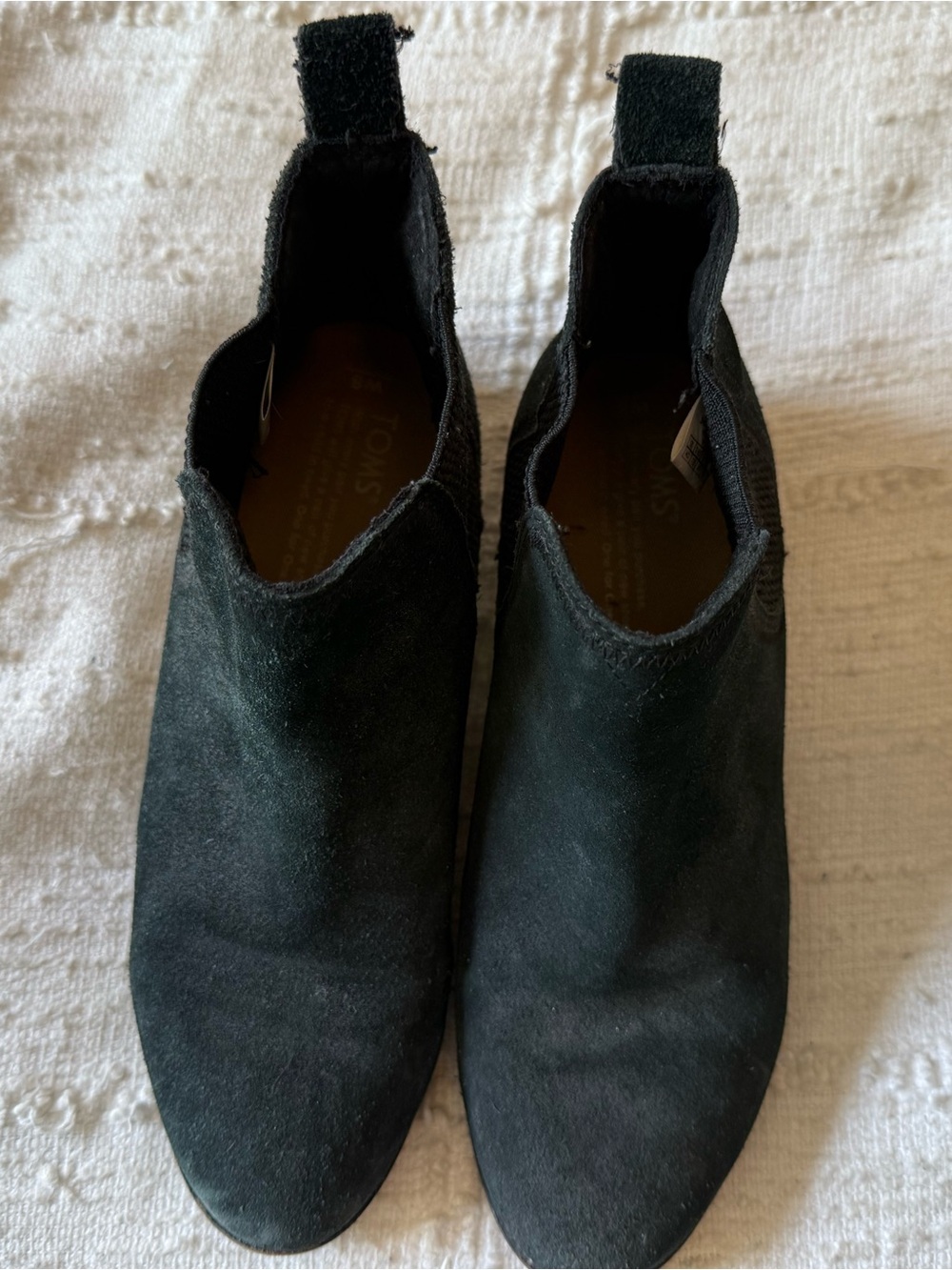 Toms Black Suede Chelsea Ella Ankle Boots size 8 - Picture 3 of 7